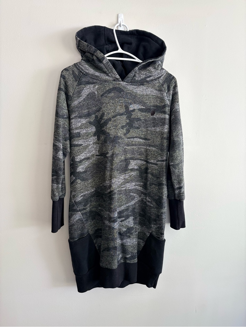 Cozy Camo Hoodie Tunic - Black/Grey